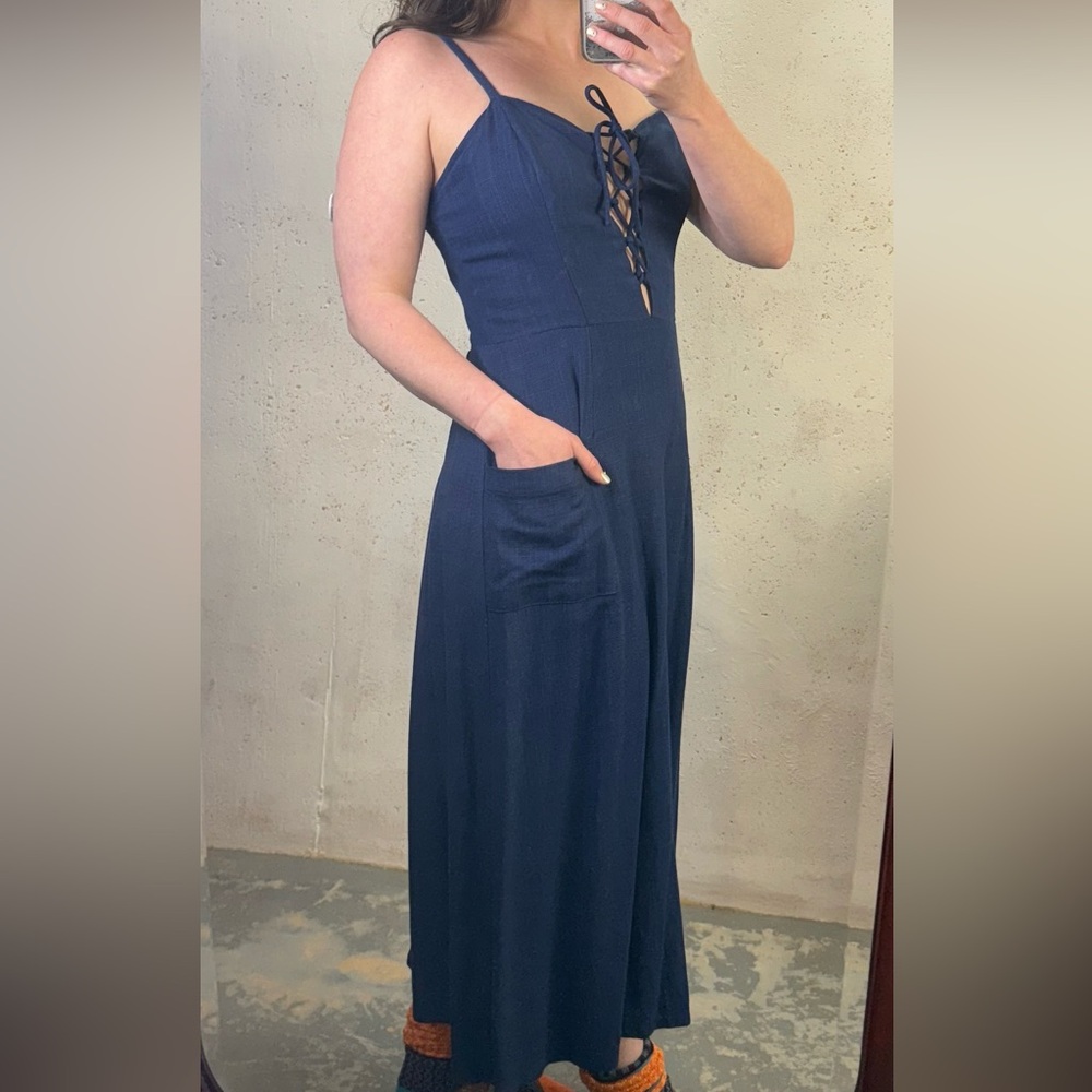 Lost + Wander Navy Blue Sleeveless Linen Midi Dress New With Tags Size Medium - Picture 11 of 15